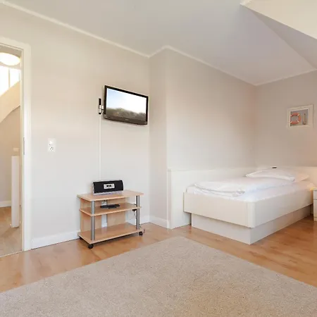 Katja Wenningstedt-Braderup