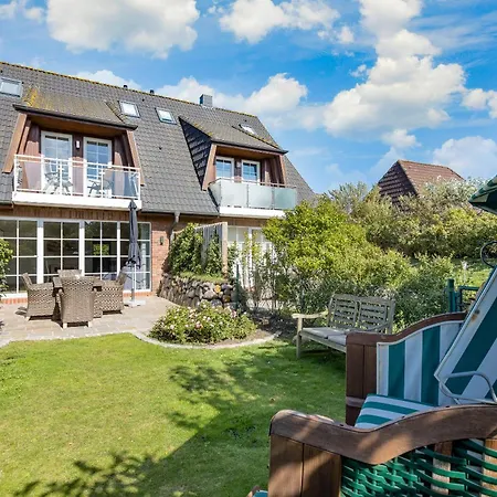 Katja Holiday home Wenningstedt-Braderup